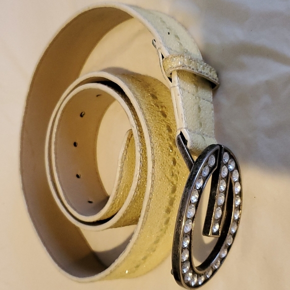 𝅺Two Guess cream and sparkle & black /silver  leather belts XL - Picture 1 of 11